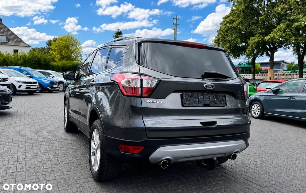 Ford Kuga 2.0 TDCi 4x2 Titanium - 8