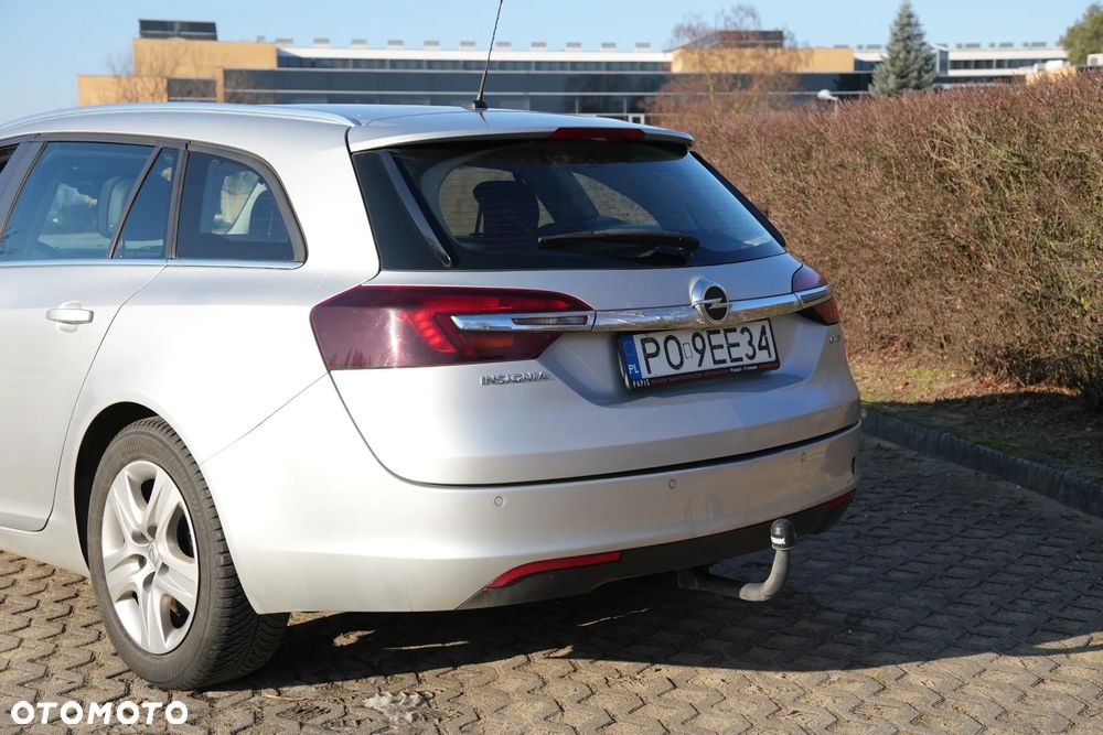 Opel Insignia - 24