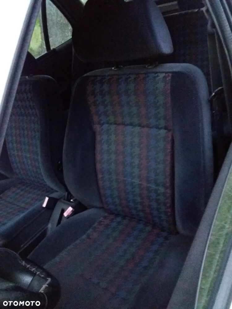 Peugeot 306 1.9 XRDT - 16