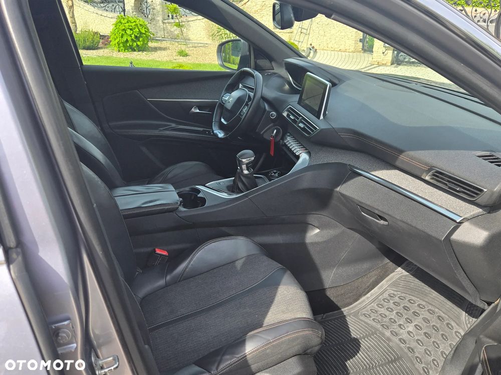 Peugeot 5008 2.0 HDi Allure 7os - 11