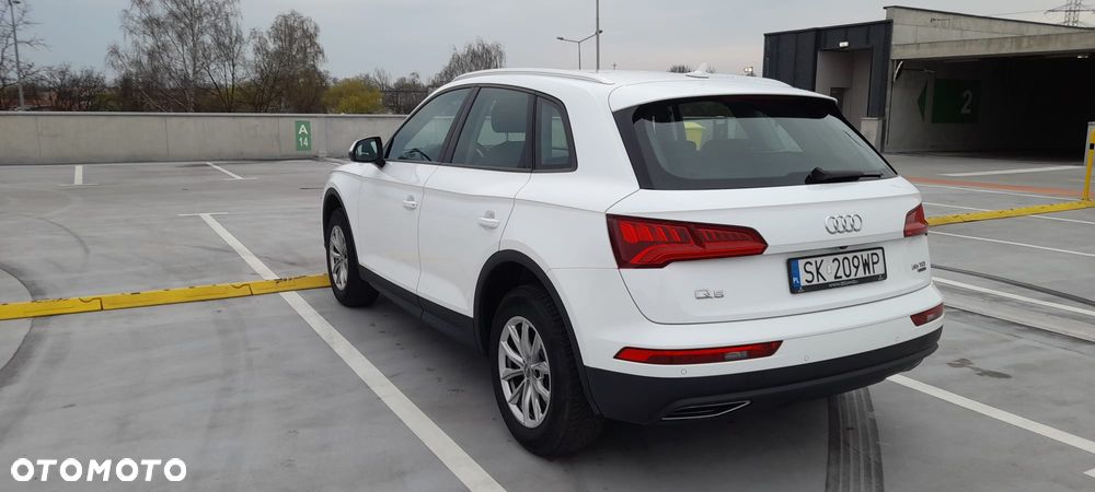 Audi Q5 35 TDI Quattro S tronic - 9