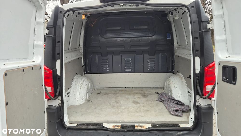 Mercedes-Benz VITO - 8