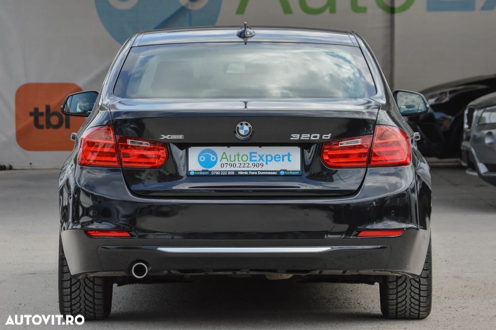 BMW Seria 3 320d xDrive DPF Aut. Edition Sport - 16