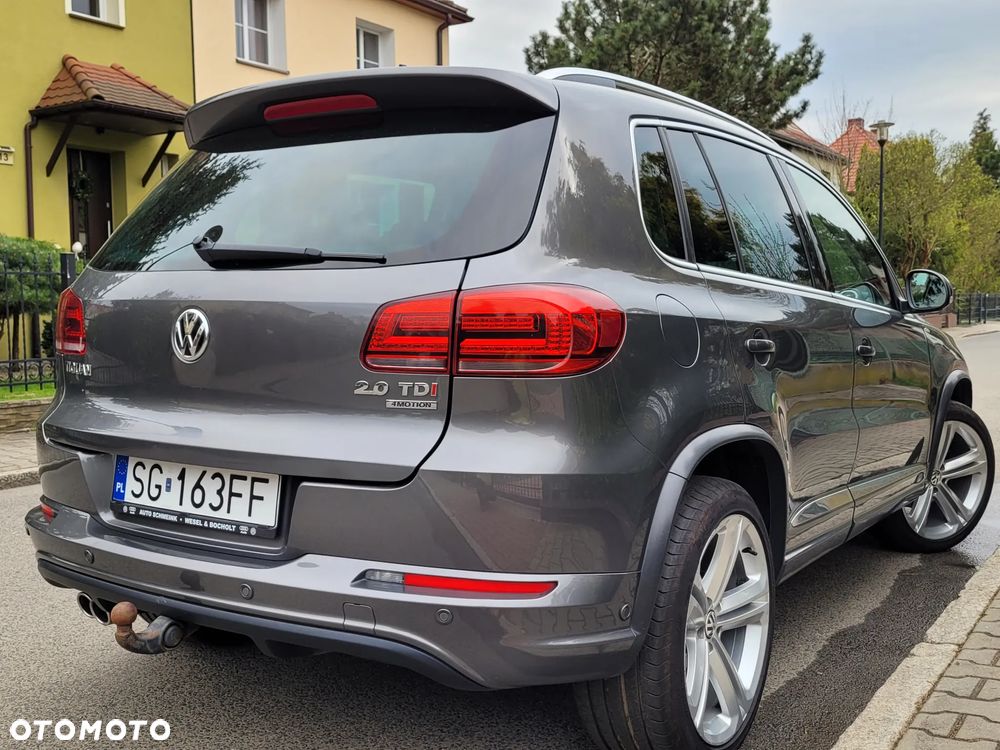 Volkswagen Tiguan 2.0 TDI 4Mot Perfectline R-Style DSG - 9