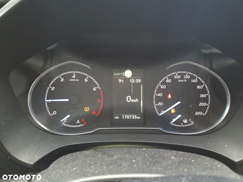 Toyota Yaris 1.5 Dynamic - 9