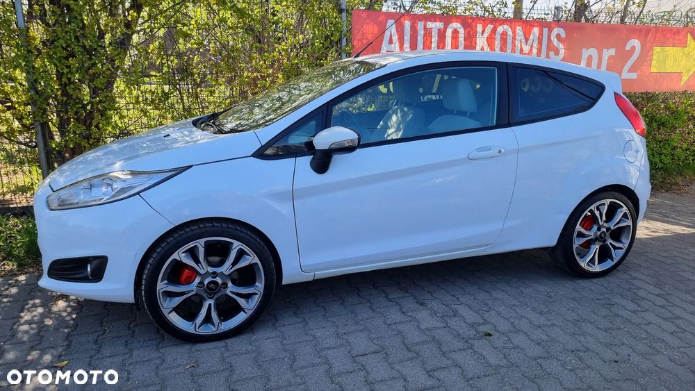Ford Fiesta 1.5 TDCi Ambiente - 21