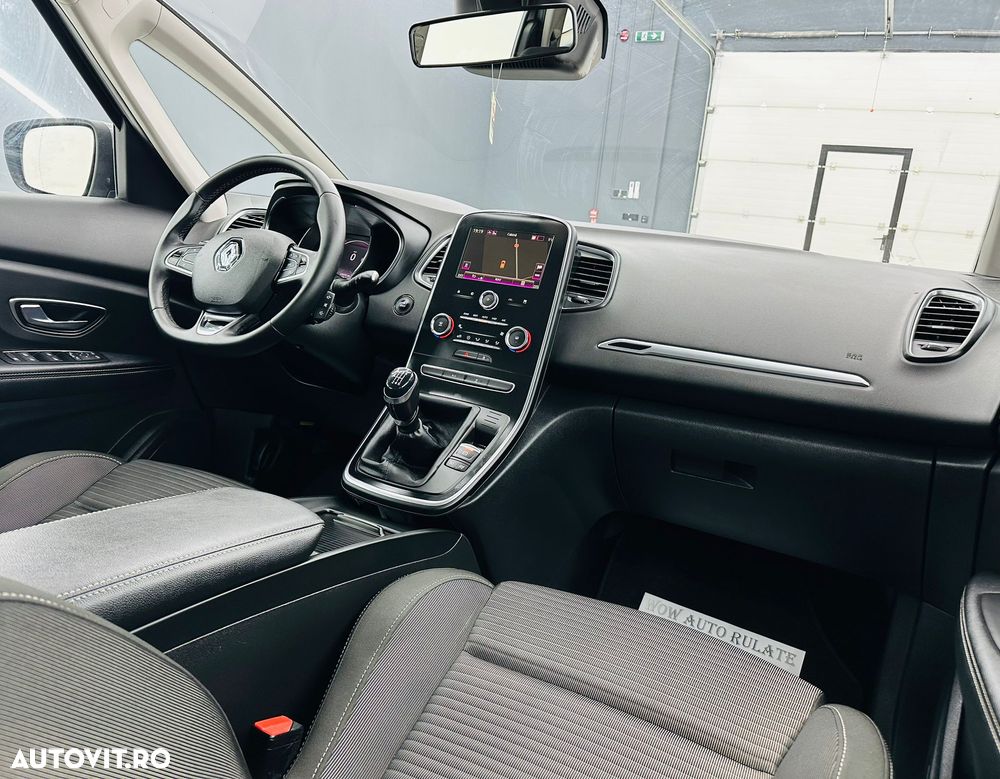 Renault Scenic BLUE dCi 120 BUSINESS EDITION - 20