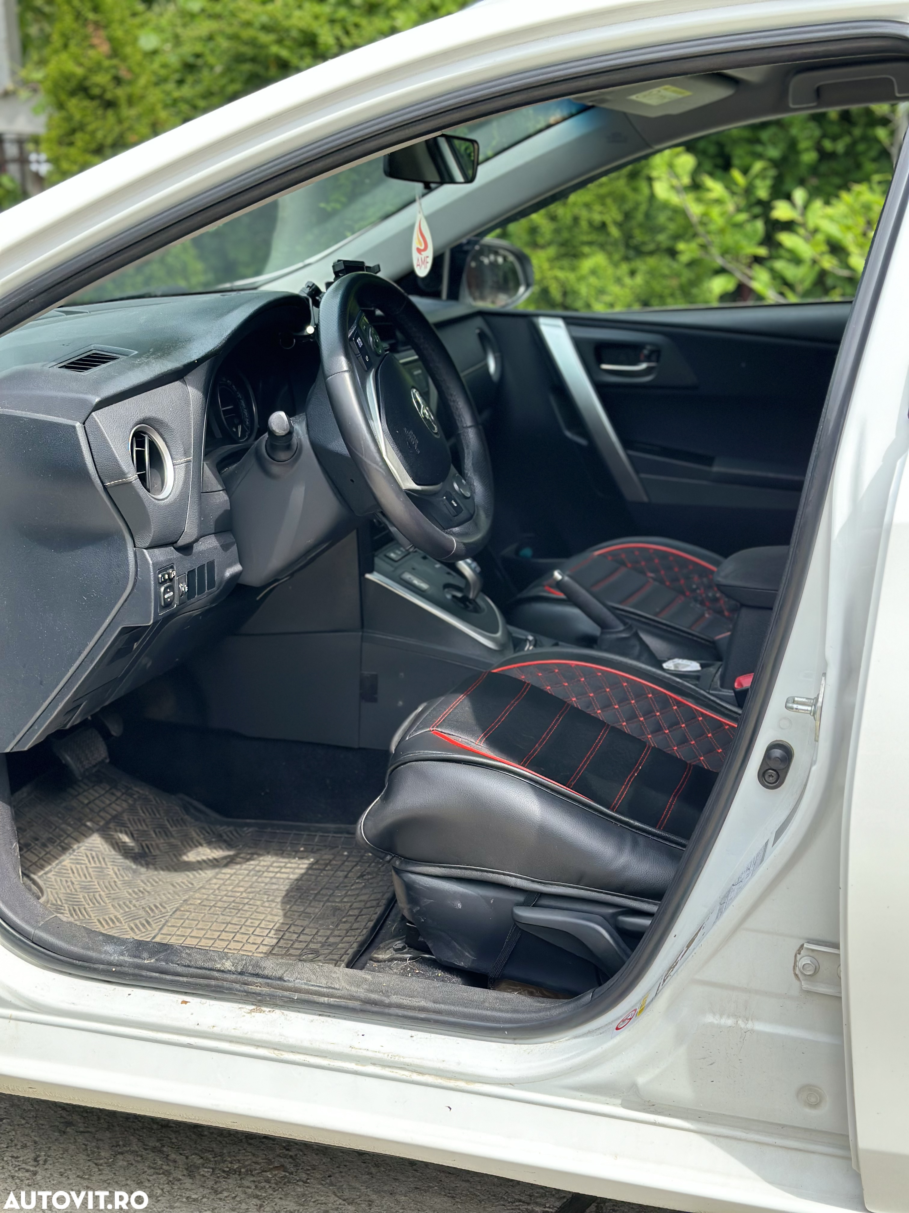Toyota Auris - 9