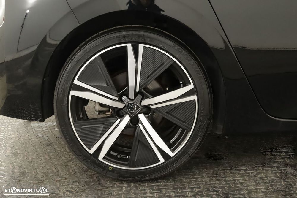 Peugeot 308 1.2 PureTech GT EAT8 - 5