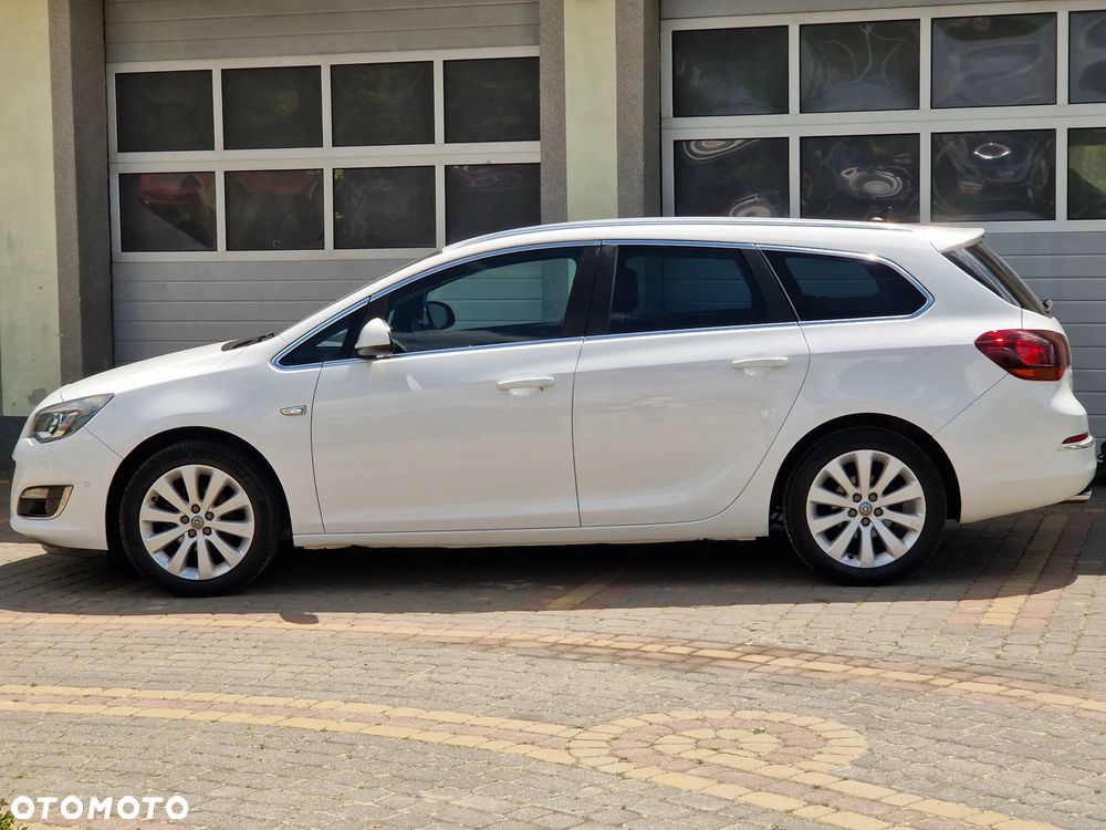 Opel Astra 1.4 Turbo Cosmo - 10