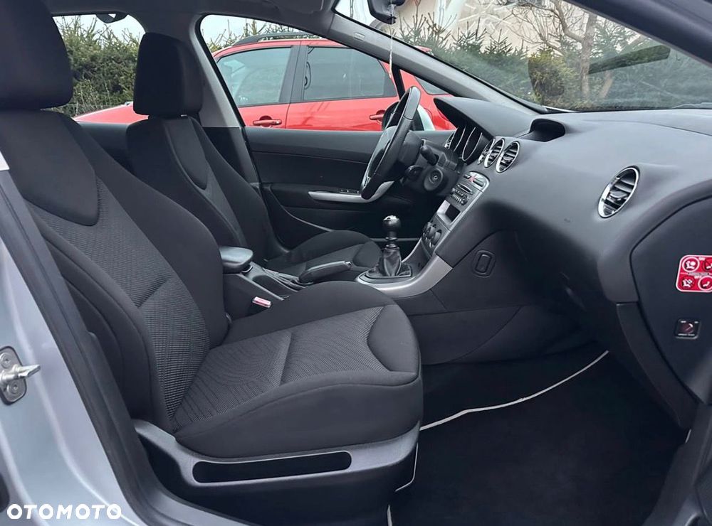 Peugeot 308 - 14