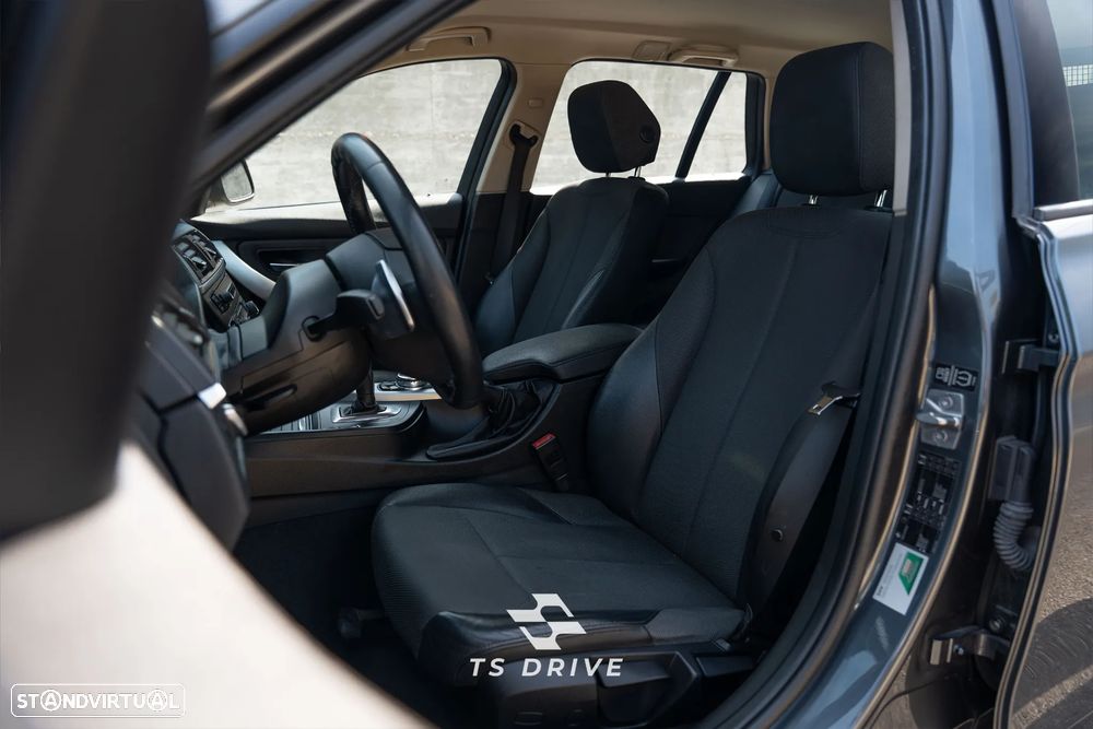 BMW 320 d Auto Line Modern - 15