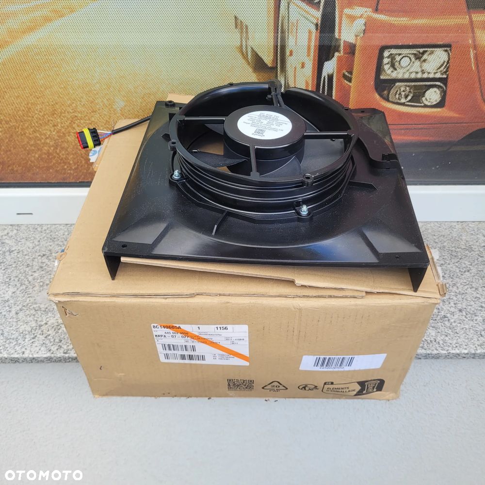 WENTYLATOR KLIMATYZACJI DOMETIC RTX 1000 2000 4450020550 NOWY ORYGINAŁ - 1
