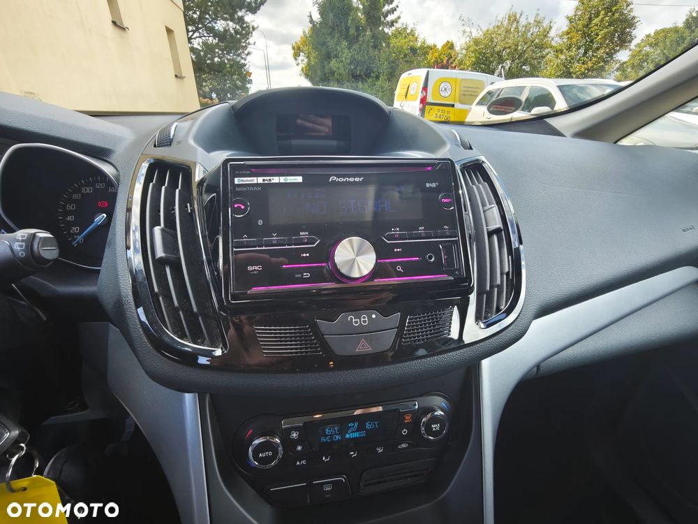 Ford C-MAX 1.6 Ti-VCT Champions Edition - 25