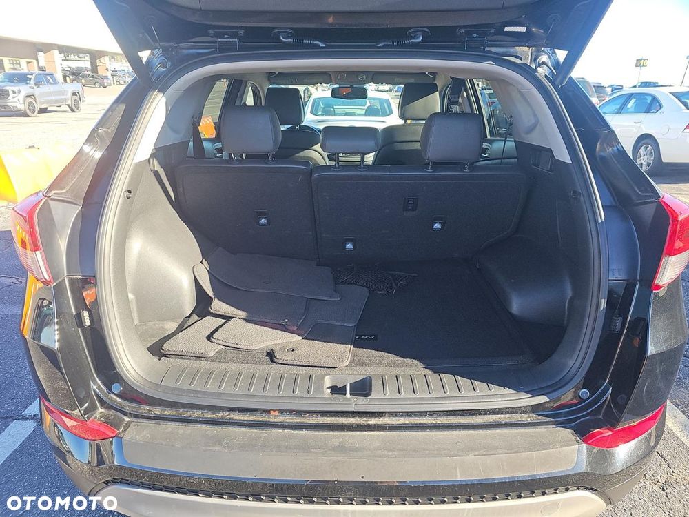 Hyundai Tucson 1.6 Turbo 4WD DCT Advantage - 12