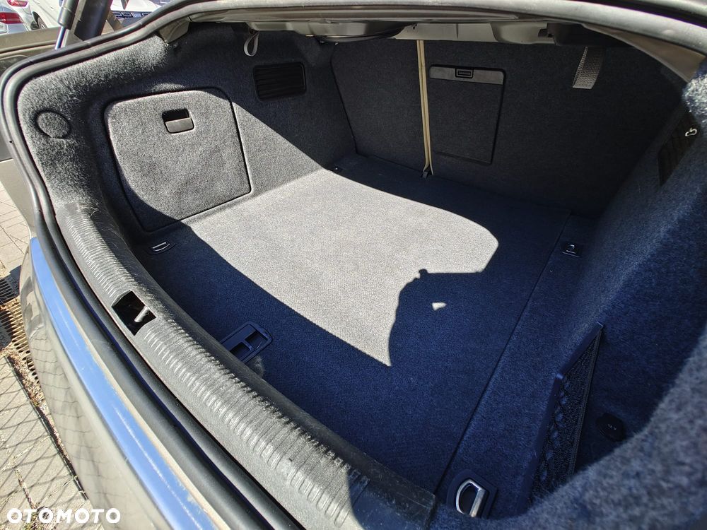 Audi A4 Limousine 2.0 T FSI multitronic - 22