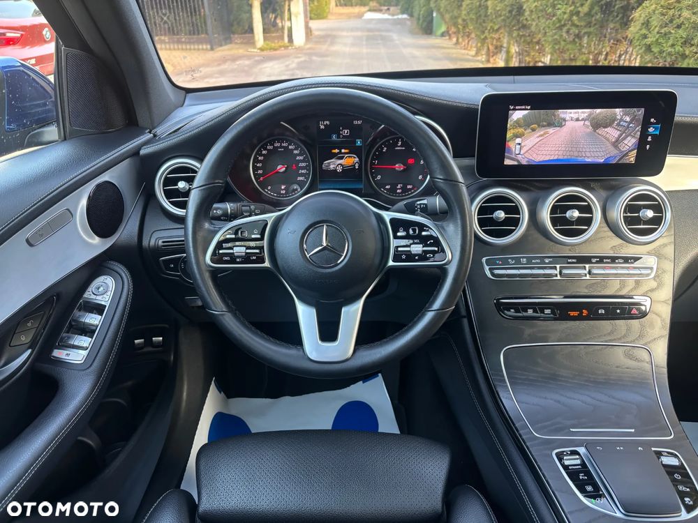 Mercedes-Benz GLC 220 d 4Matic 9G-TRONIC Exclusive - 25