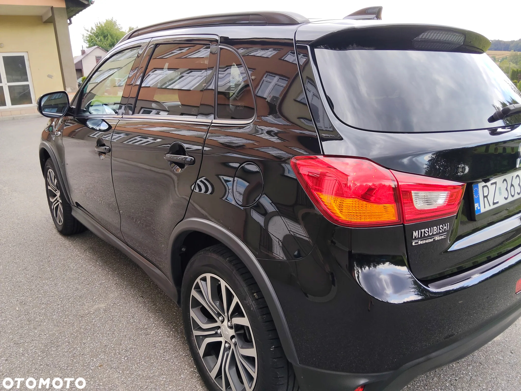 Mitsubishi ASX 1.6 Black Edition - 3