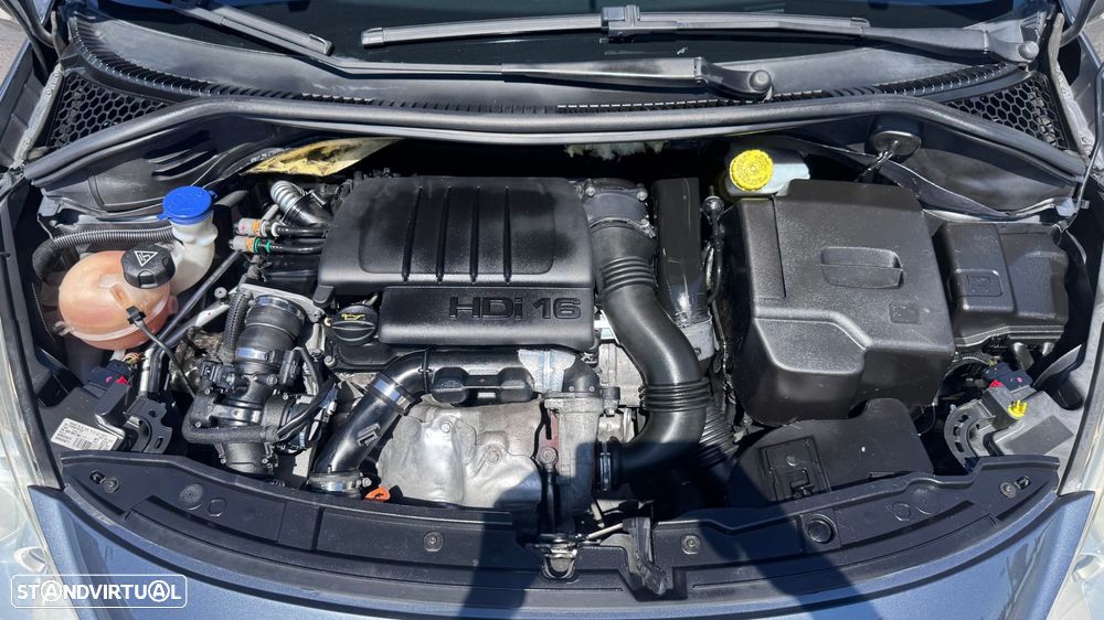 Peugeot 207 1.6 HDi Premium - 26