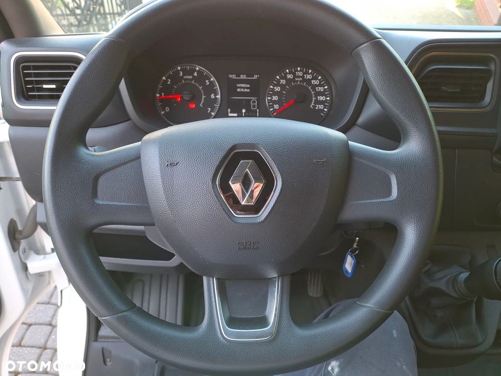 Renault Master 2.3 D 136 KM Salon PL - 28