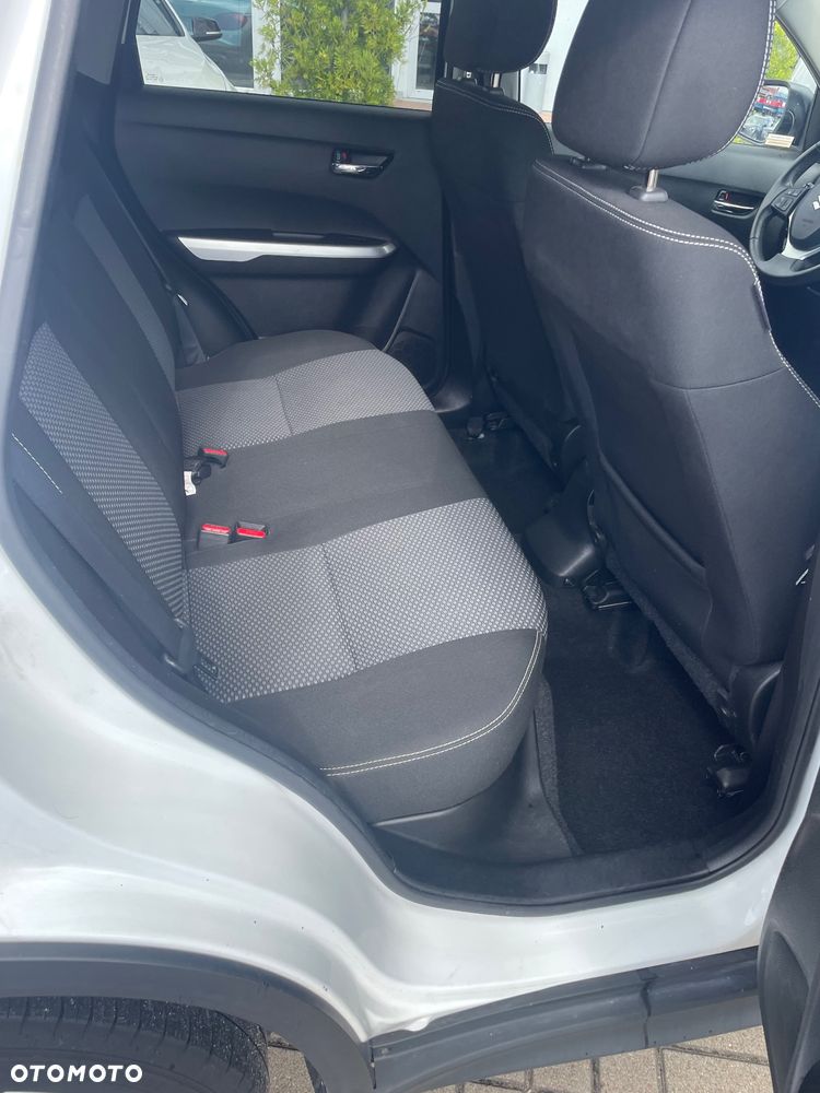Suzuki Vitara 1.6 DDiS (4x4) Allgrip Comfort+ - 12