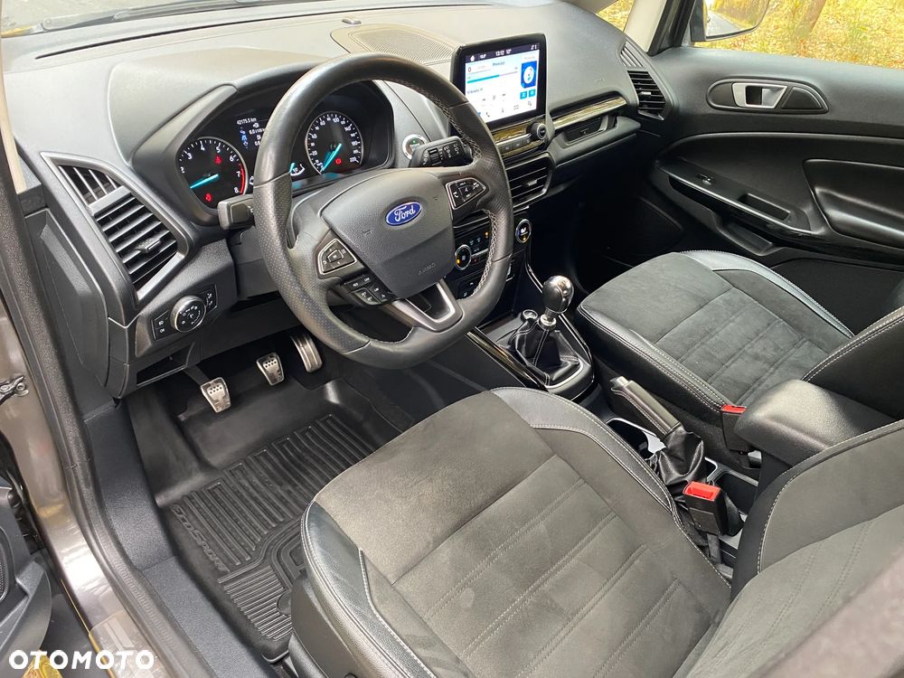 Ford EcoSport - 11