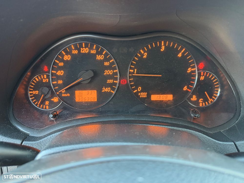 Toyota Avensis SD 2.0 D-4D Sol TA - 5