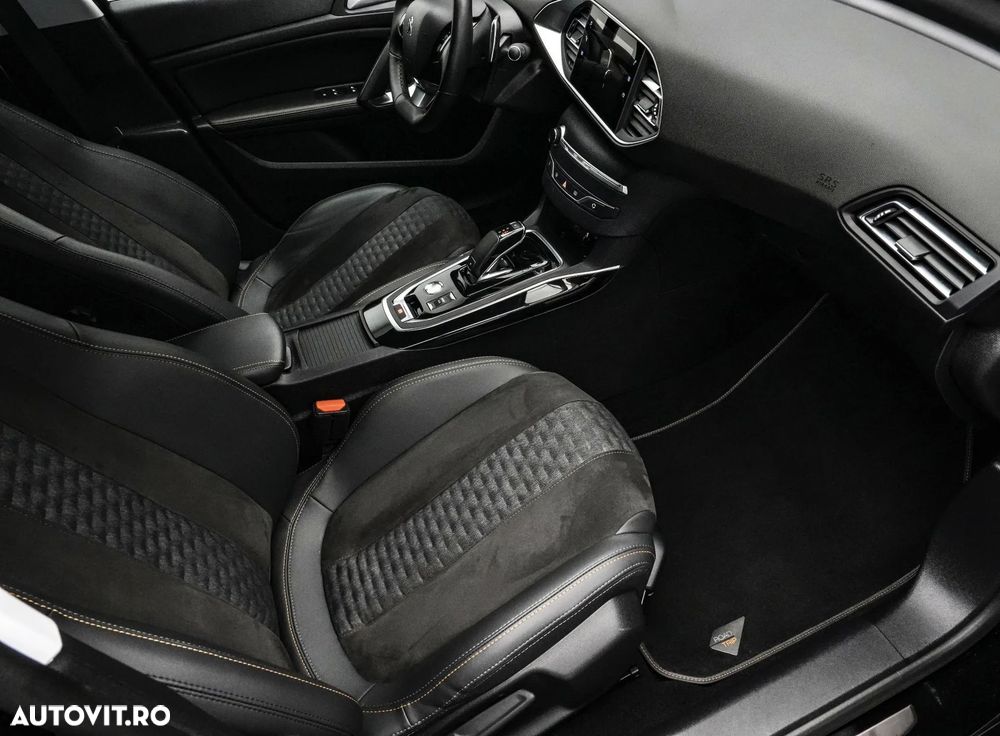 Peugeot 308 1.5L BlueHDI 130 S&S EAT8 Active - 13