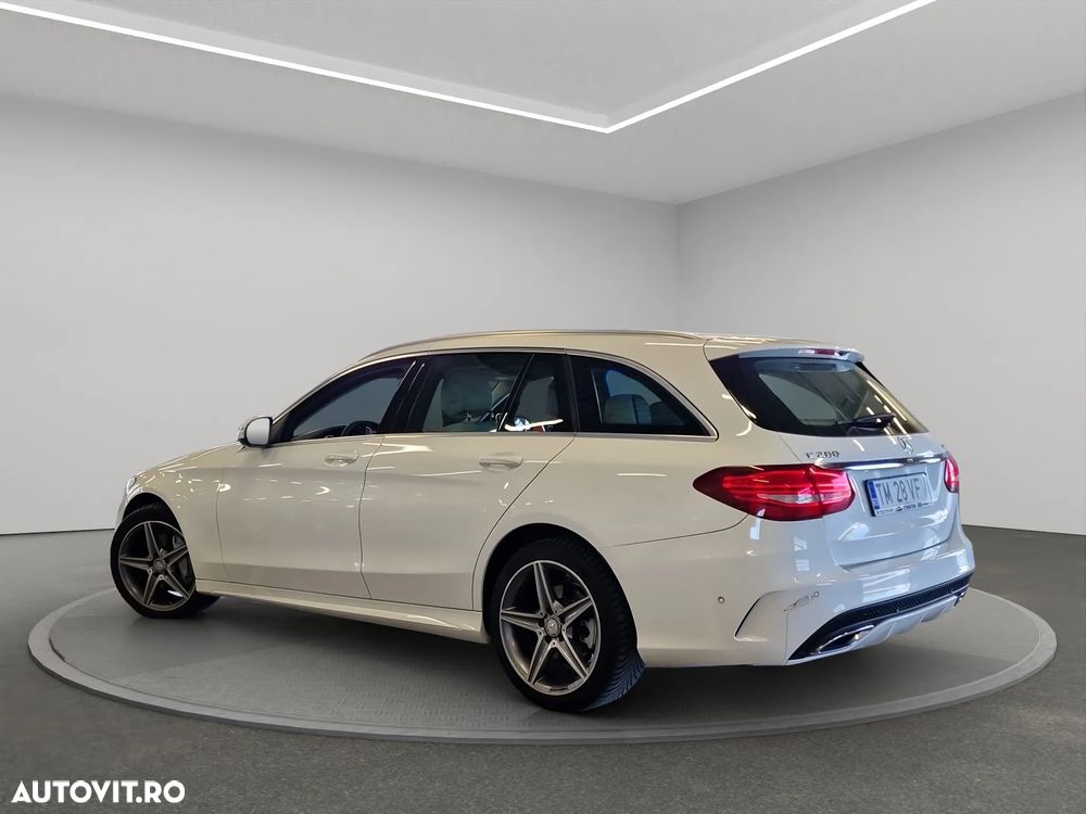 Mercedes-Benz C - 4