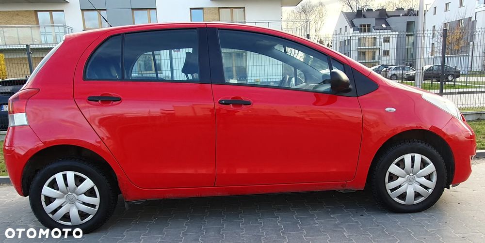 Toyota Yaris 1.0 Terra - 5