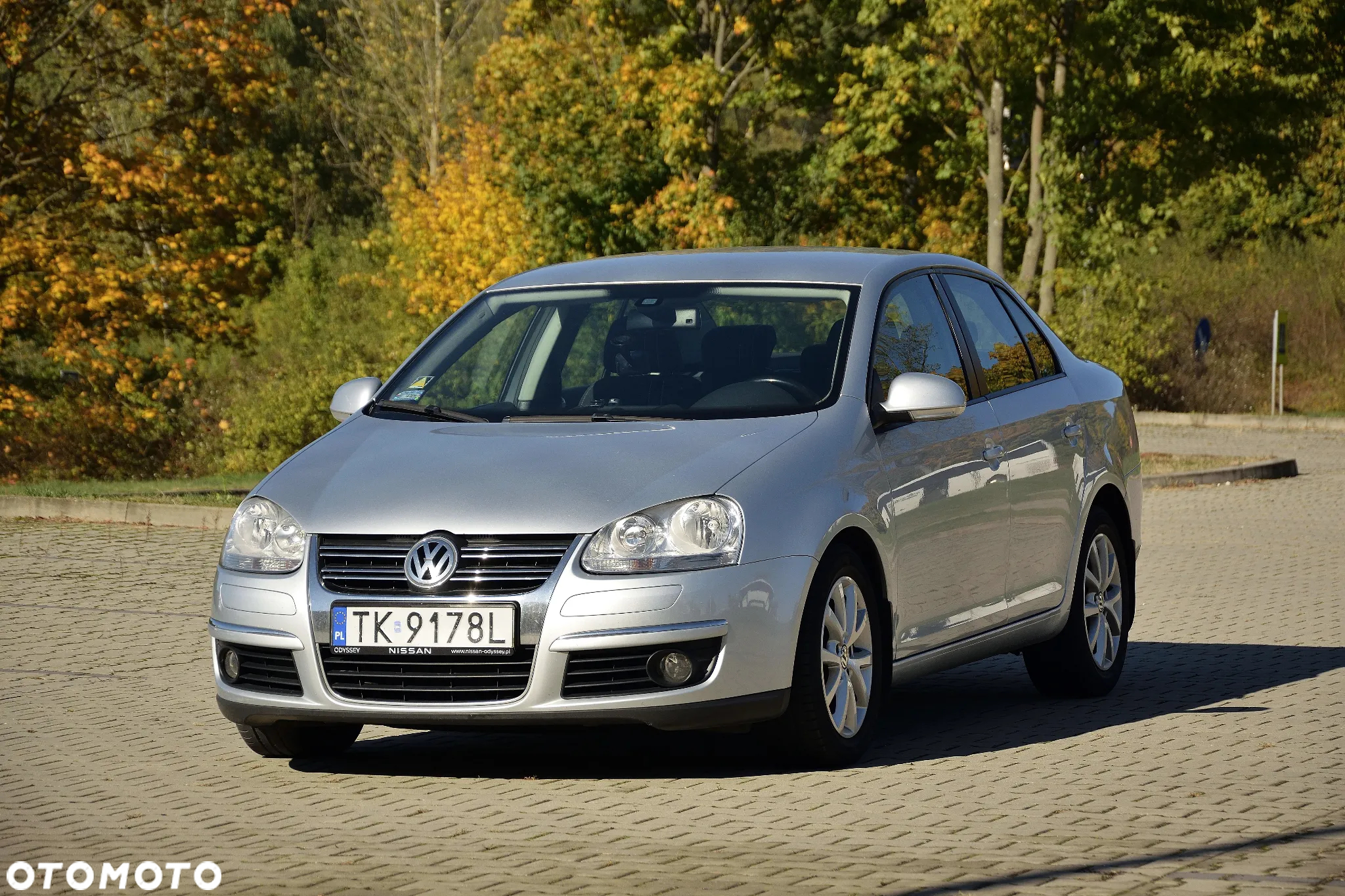 Volkswagen Jetta 1.6 TDI DPF Comfortline - 4