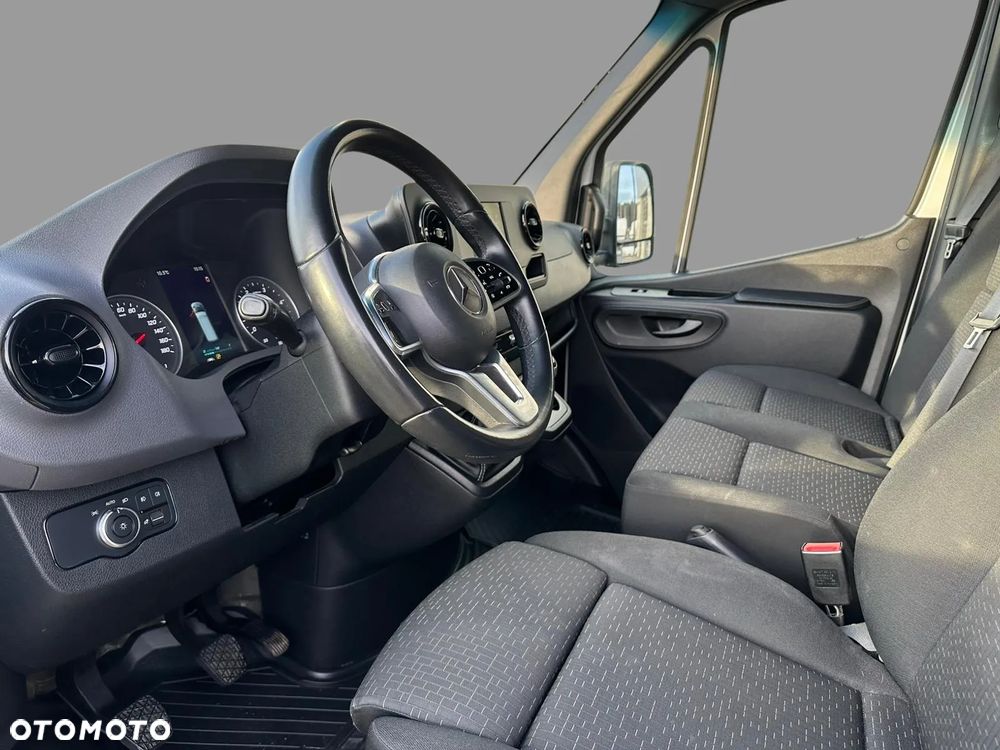 Mercedes-Benz Sprinter 315 - 8