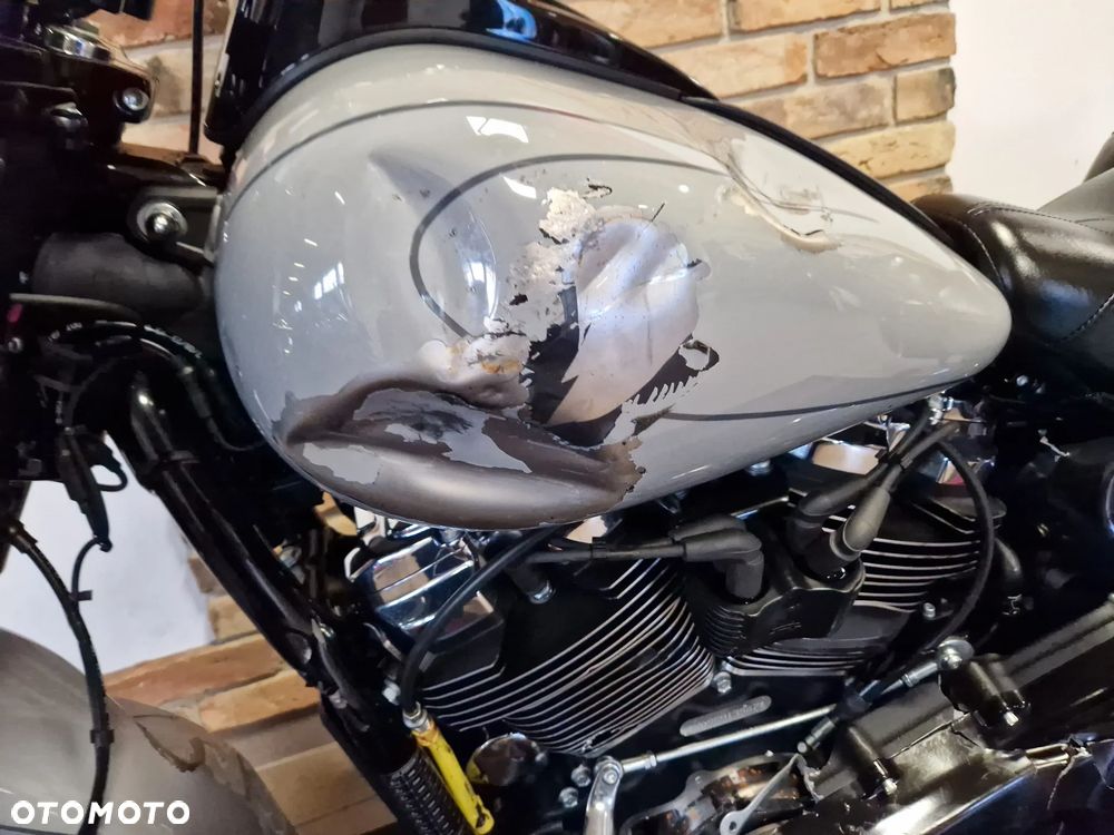 Harley-Davidson Softail Heritage Classic - 33