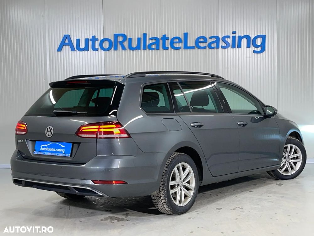 Volkswagen Golf 2.0 TDI DSG Comfortline - 3