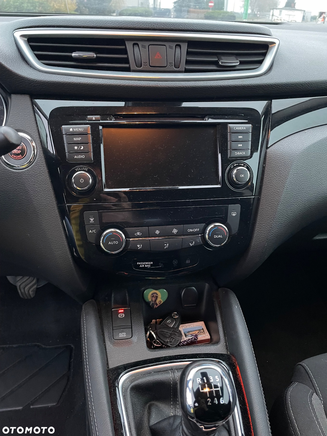 Nissan Qashqai 1.3 DIG-T N-Connecta - 12