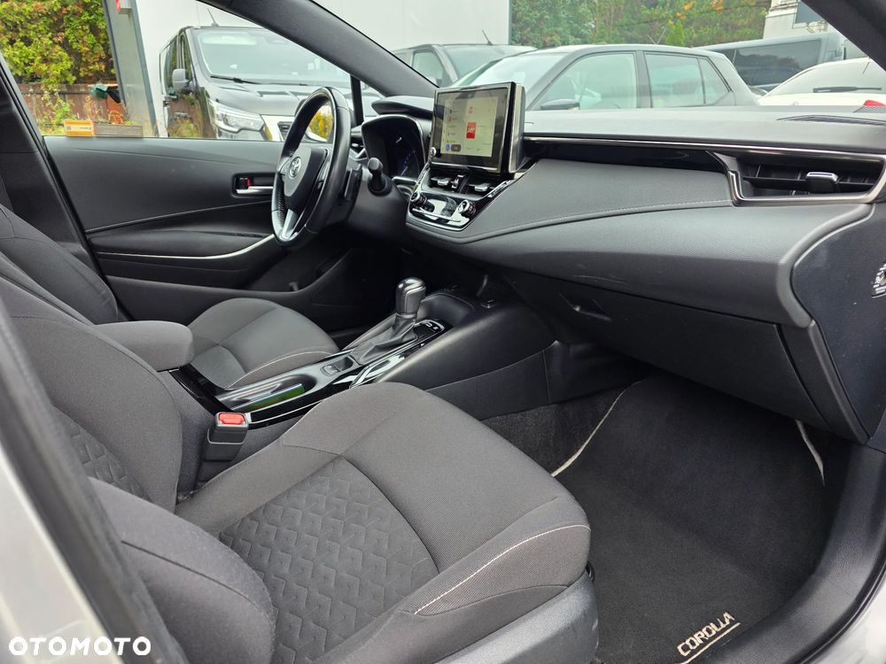 Toyota Corolla 2.0 Hybrid Comfort - 16
