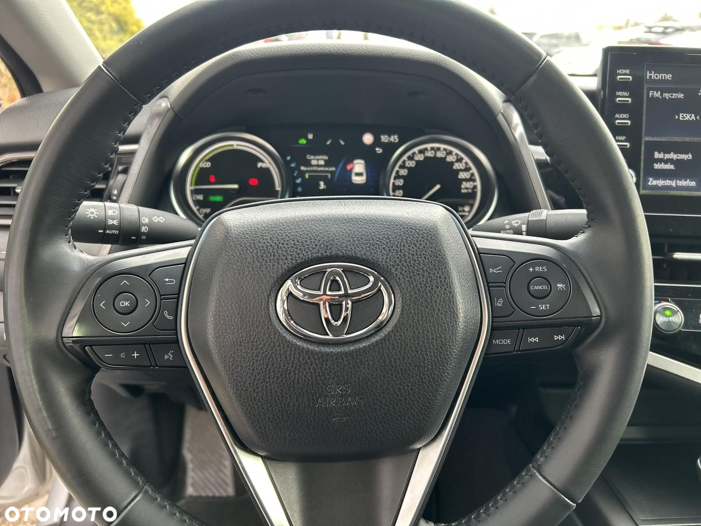 Toyota Camry - 13