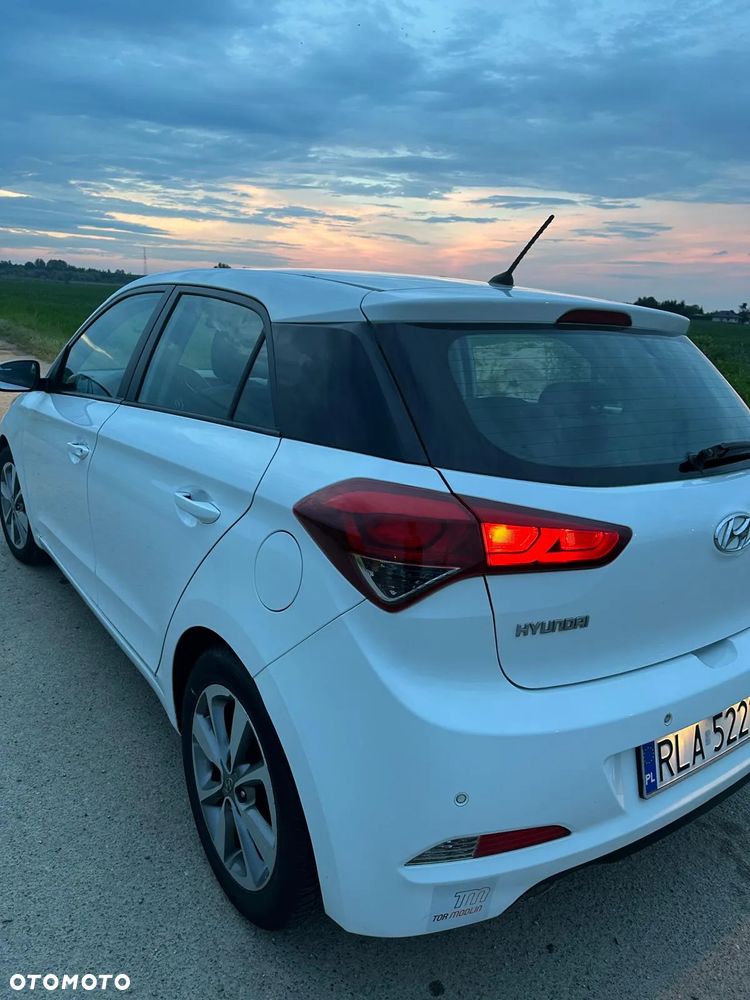 Hyundai i20 1.2 Comfort - 10