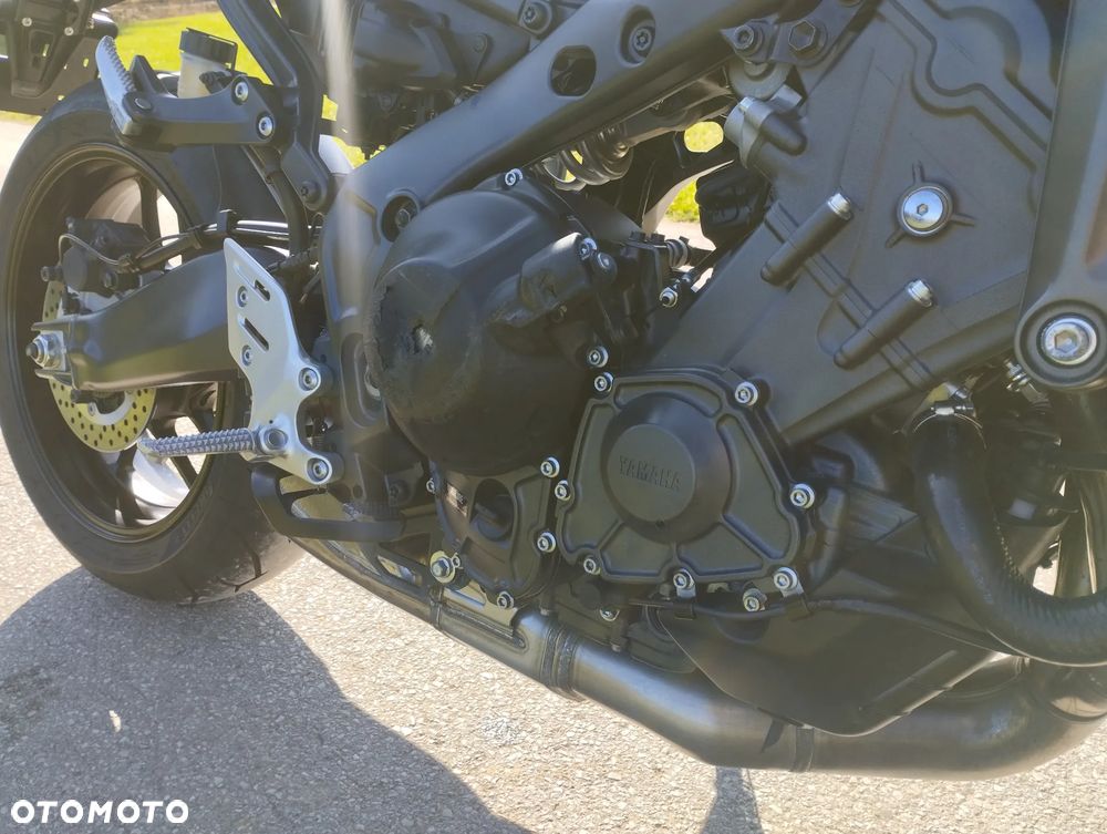 Yamaha MT - 2