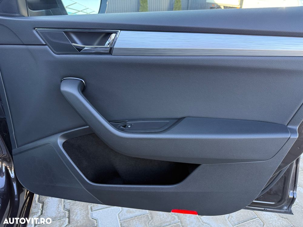 Skoda Superb 1.5 TSI ACT DSG Ambition - 20