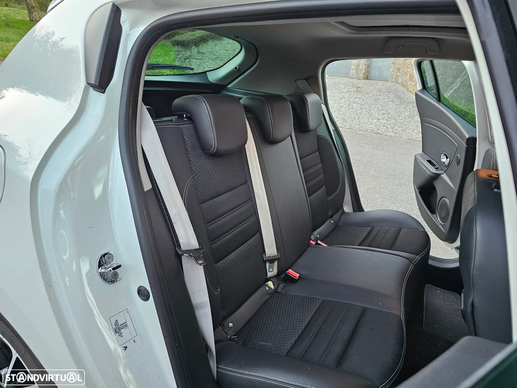 Renault Mégane 1.5 dCi Bose Edition - 14