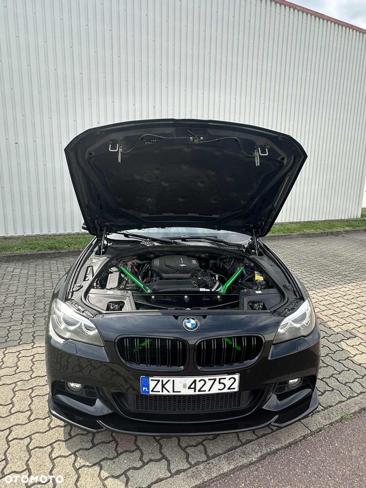 BMW Seria 5 520d xDrive - 8
