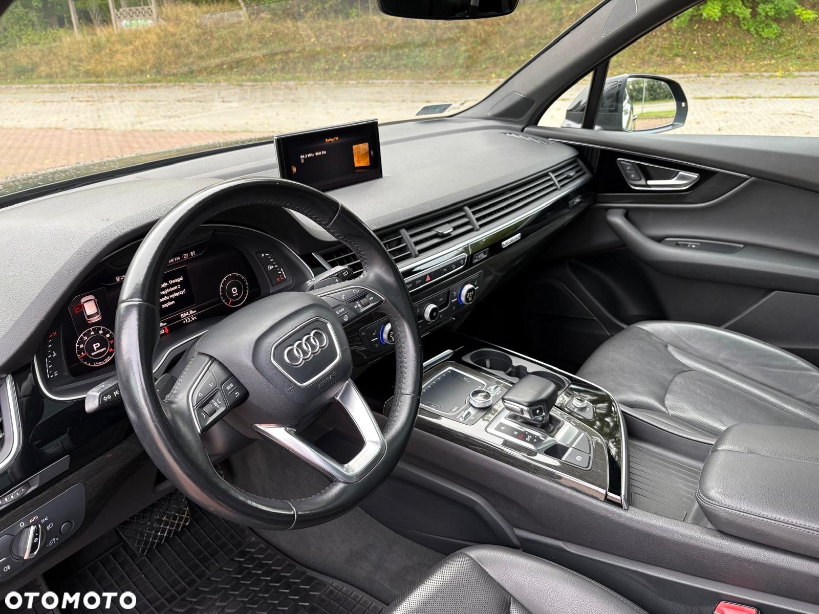 Audi Q7 3.0 TFSI Quattro Tiptronic - 5