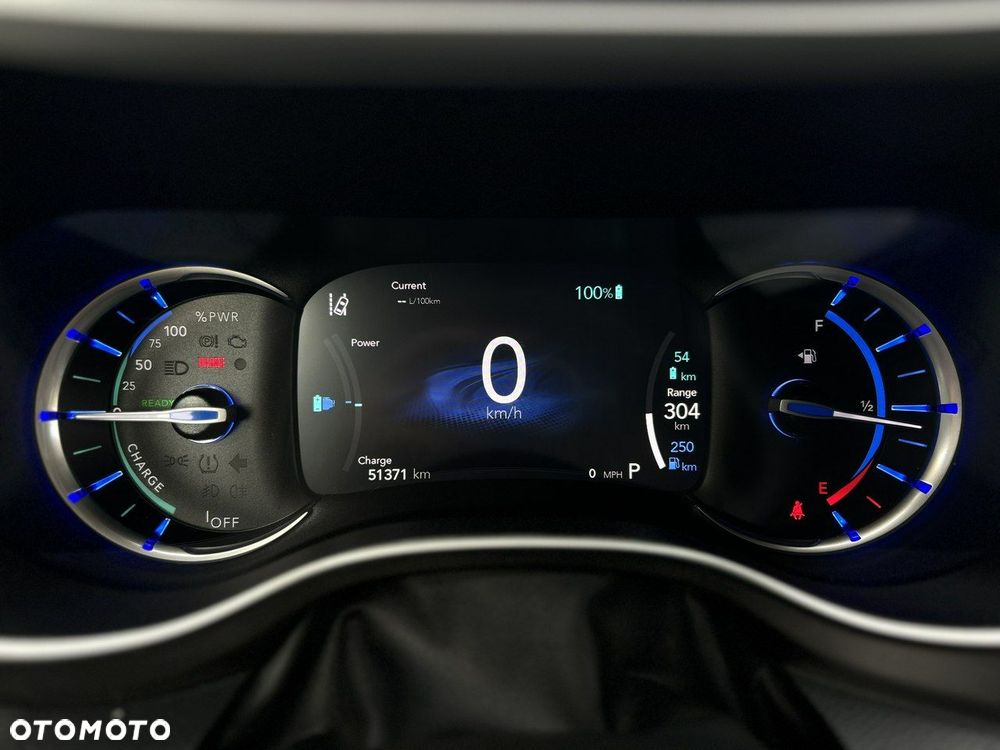 Chrysler Pacifica - 22