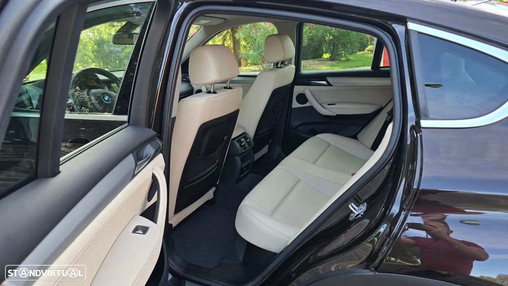BMW X4 20 d xDrive XLine Auto - 55
