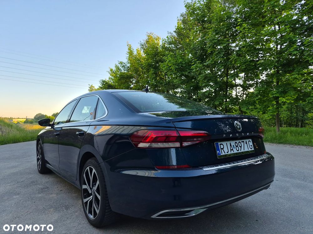 Volkswagen Passat 2.0 TSI Elegance DSG - 3