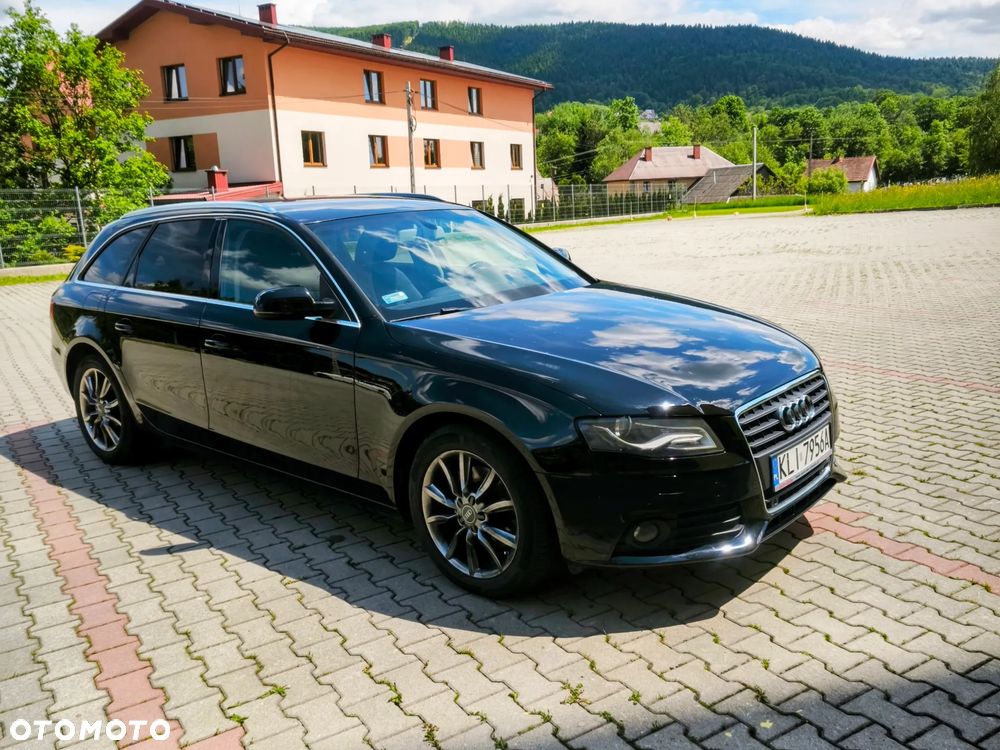 Audi A4 Avant 2.0 TDI DPF multitronic Attraction - 2