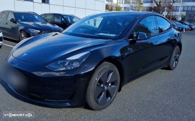 Tesla Model 3 Standard Range Plus RWD - 2