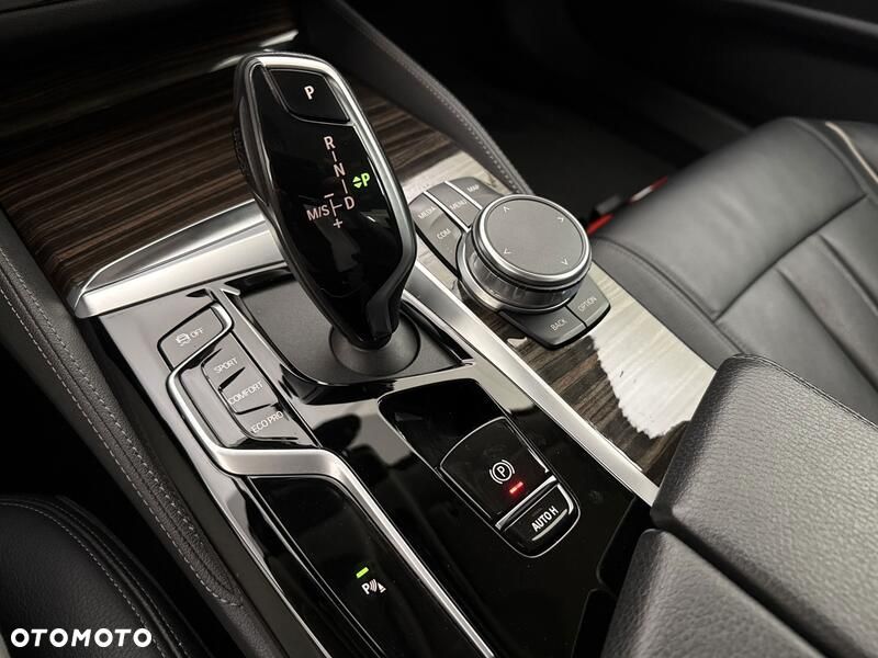 BMW Seria 5 2021