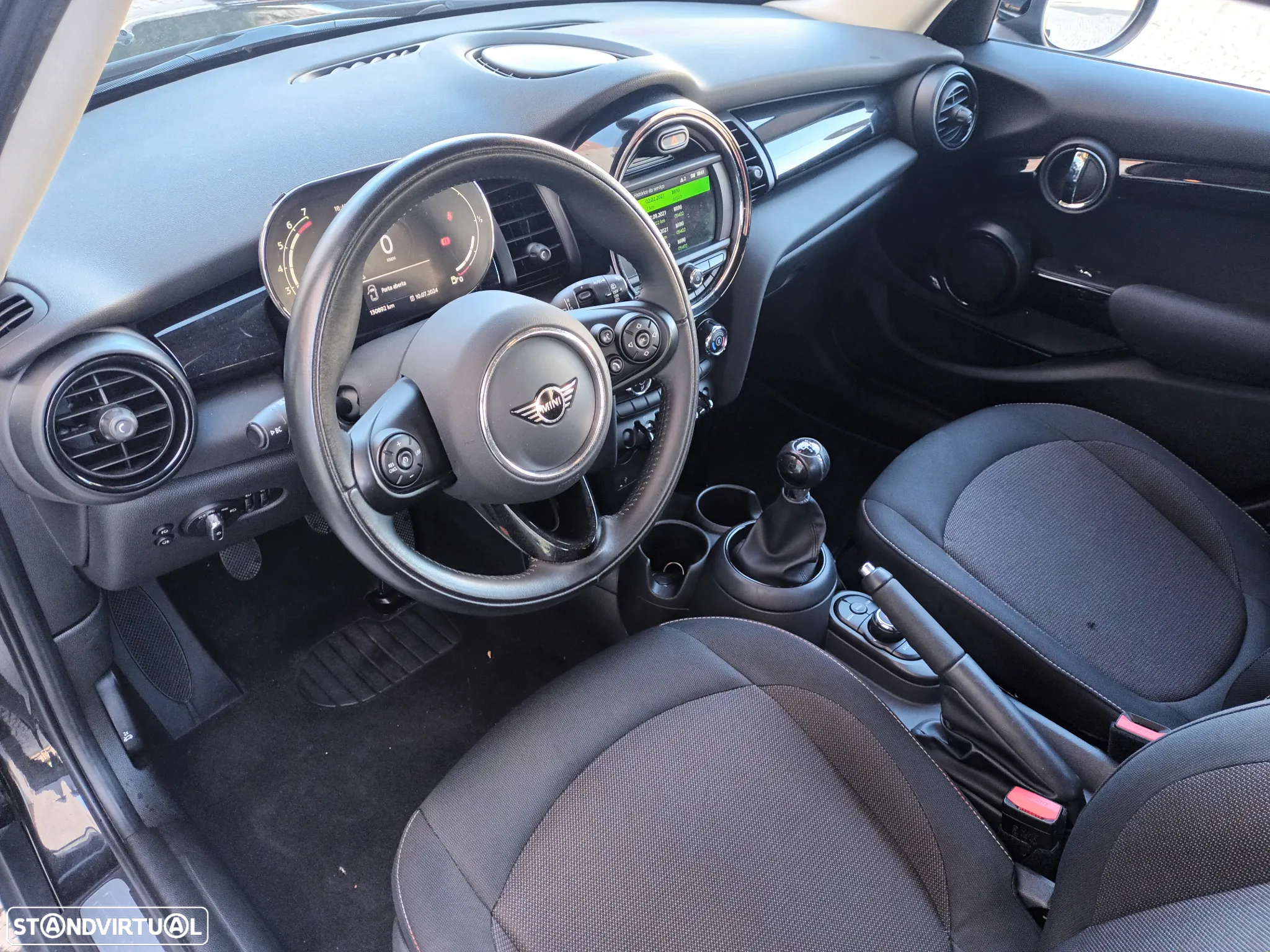 MINI 5 Portas One Sport Edition - 28